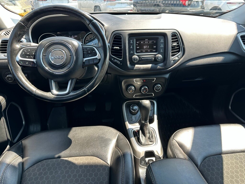 2018 Jeep Compass Latitude photo 4