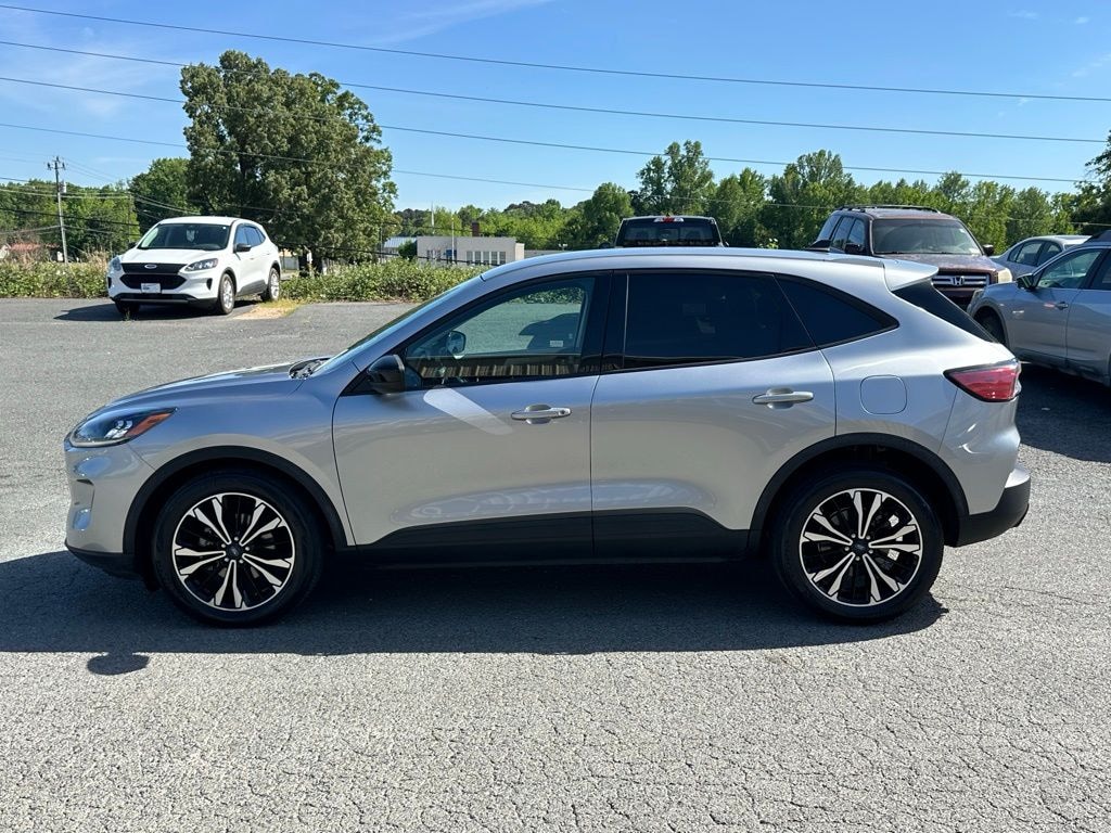 Used 2022 Ford Escape SE SUV