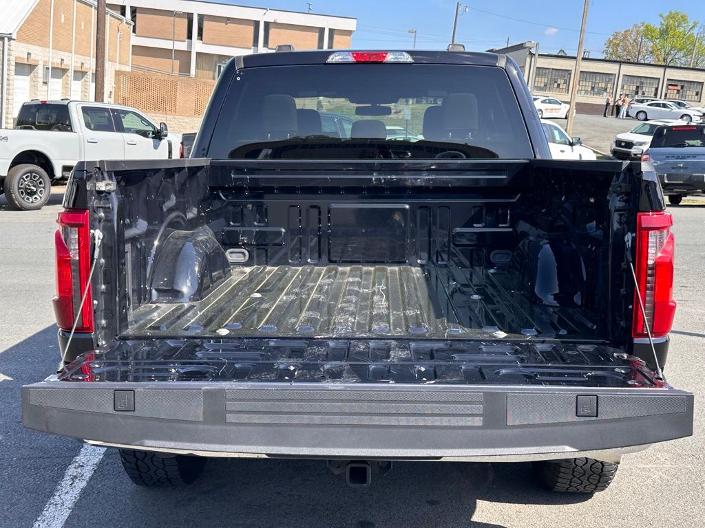 2024 Ford F-150 XLT - Photo 8