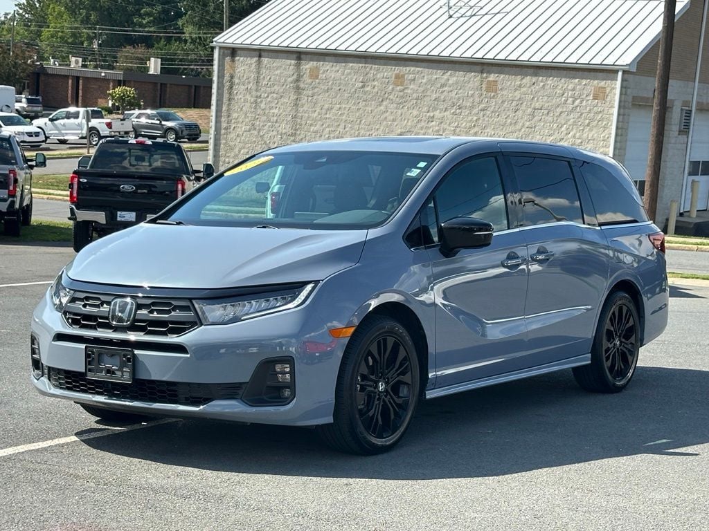 Used 2025 Honda Odyssey Sport-L Passenger Van