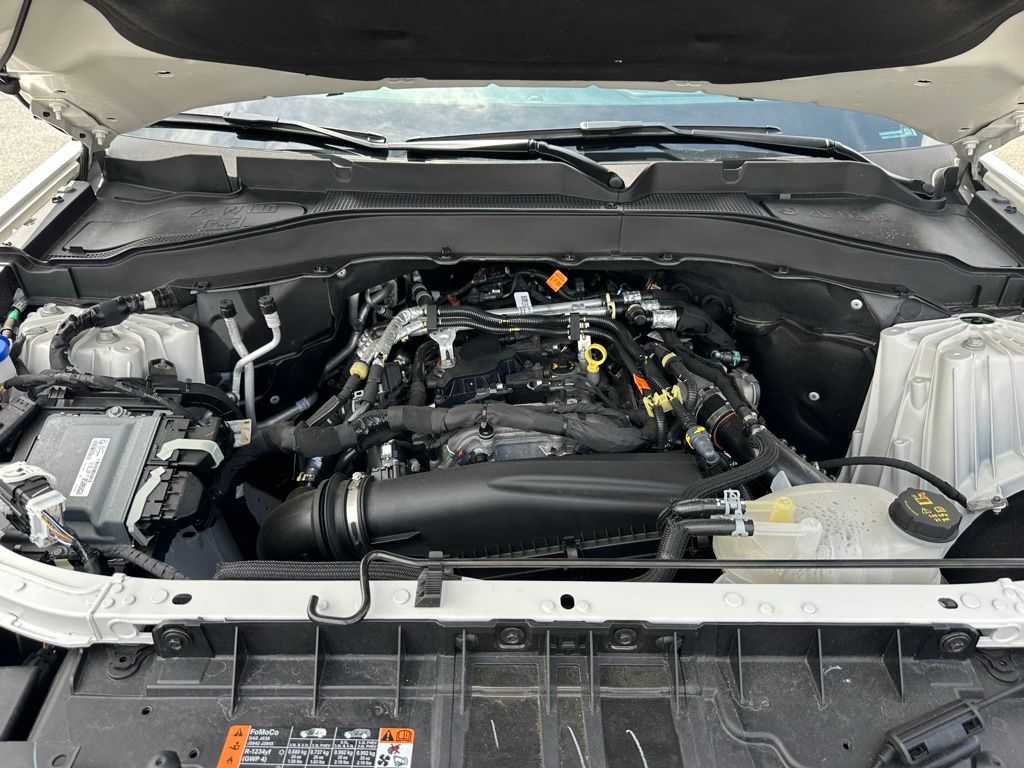 2025 Ford Explorer Active - Photo 37