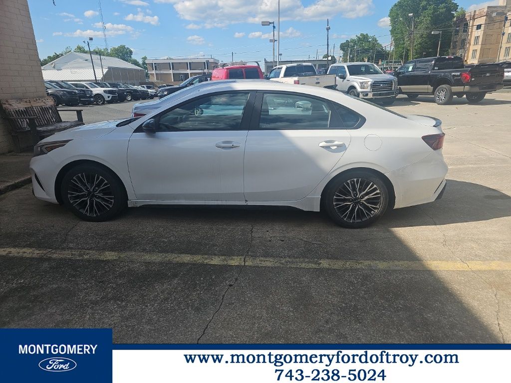2022 Kia Forte GT-Line AT's photo