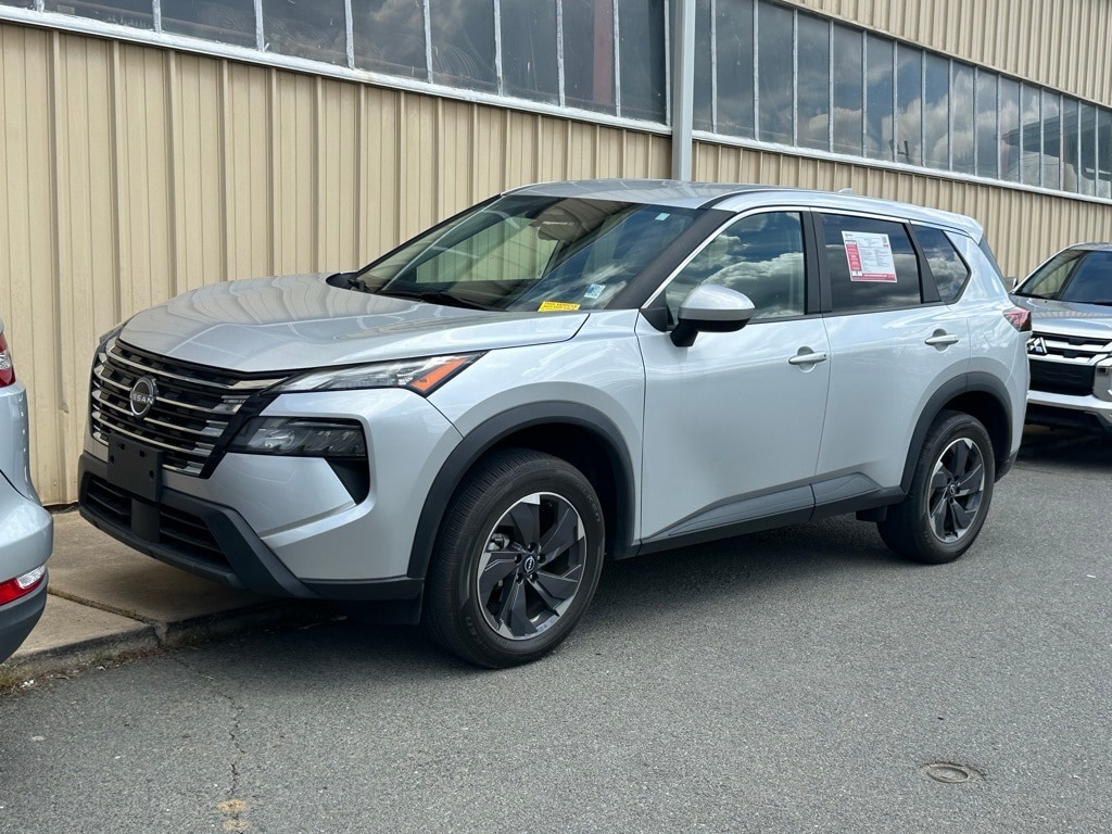 Used 2024 Nissan Rogue SV with VIN 5N1BT3BA5RC703351 for sale in Troy, NC