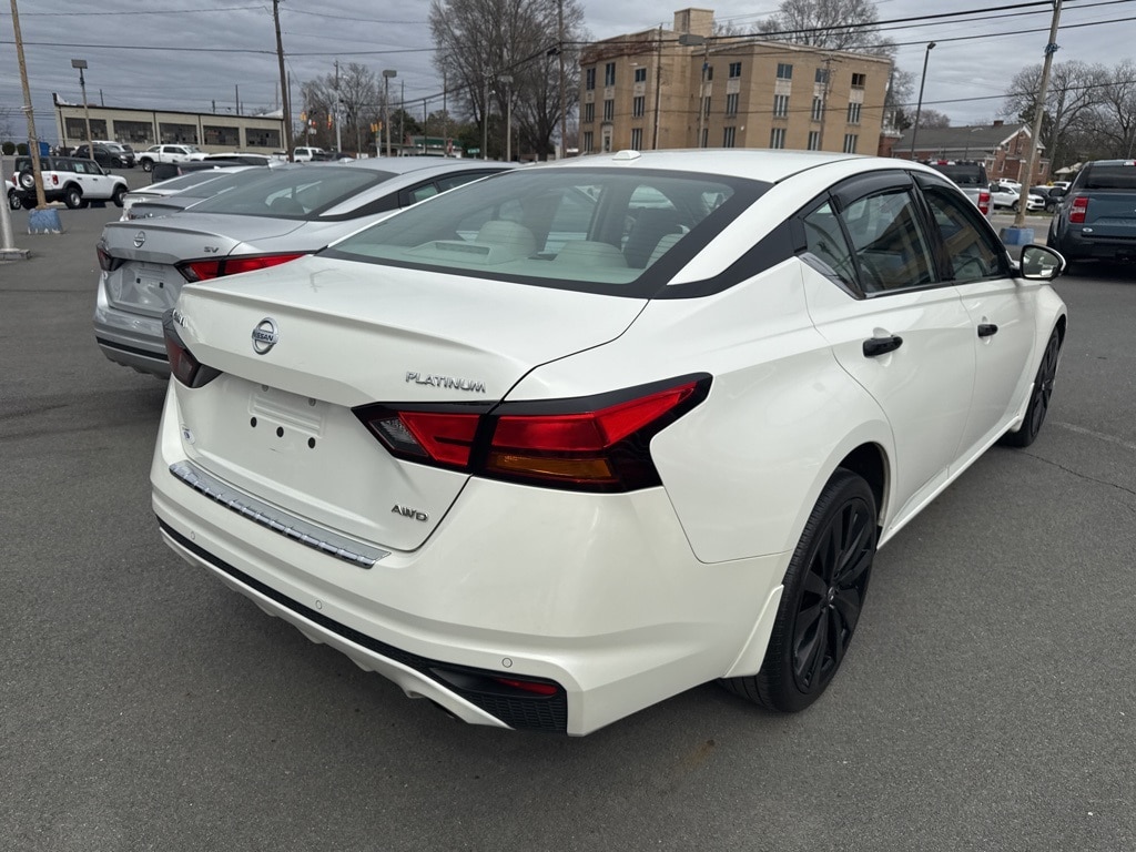 Used 2021 Nissan Altima 2.5 Platinum Sedan