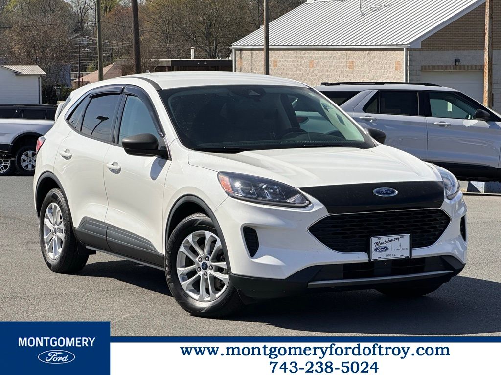 2022 Ford Escape SE