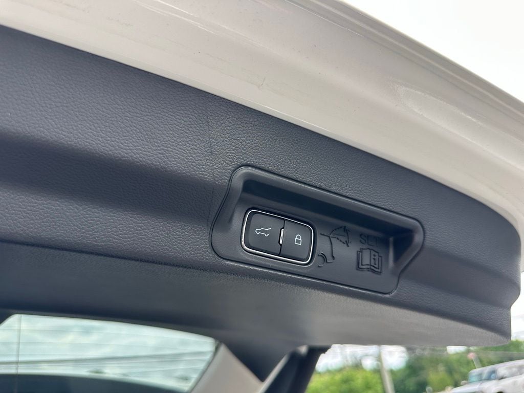 2025 Ford Explorer Active - Photo 43