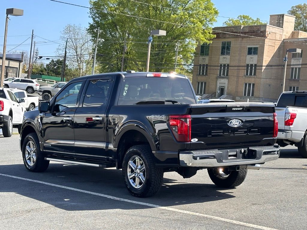 2024 Ford F-150 XLT - Photo 9