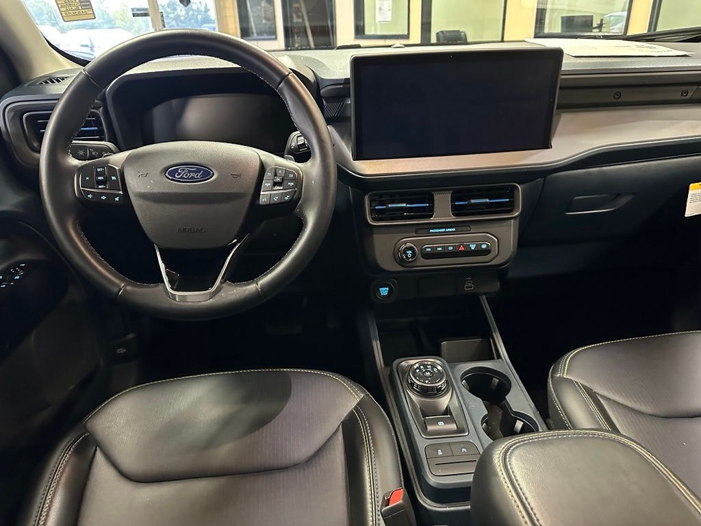 Used 2025 Ford Maverick Lobo Standard Crew Cab Short Bed Truck