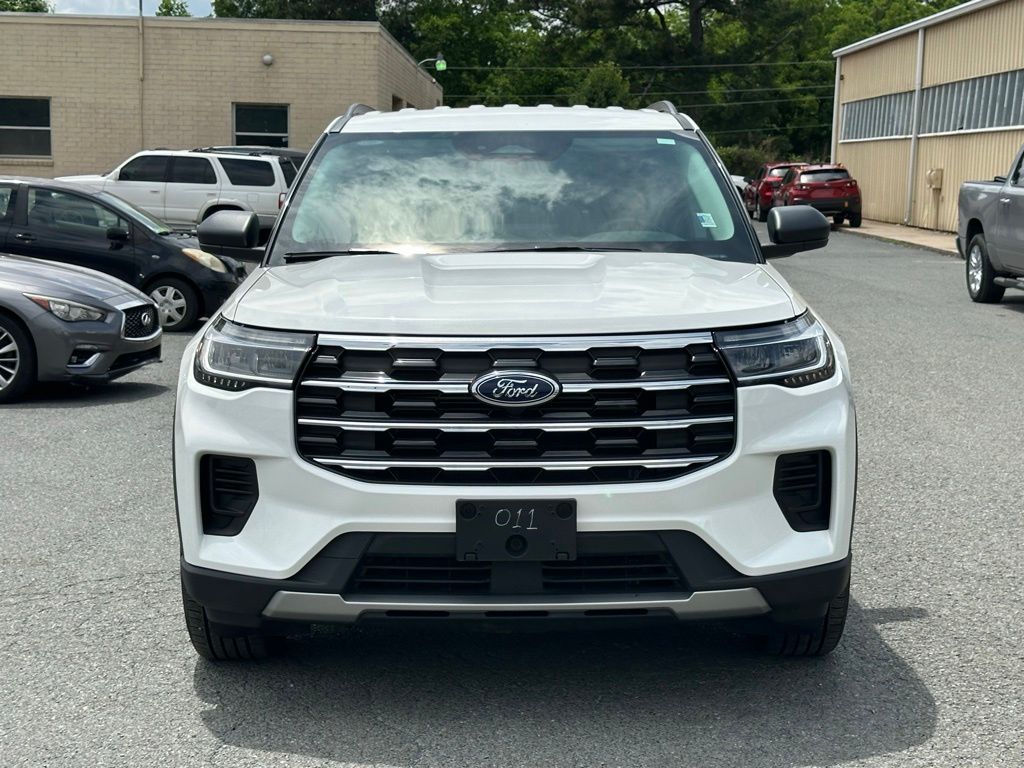 2025 Ford Explorer Active - Photo 11