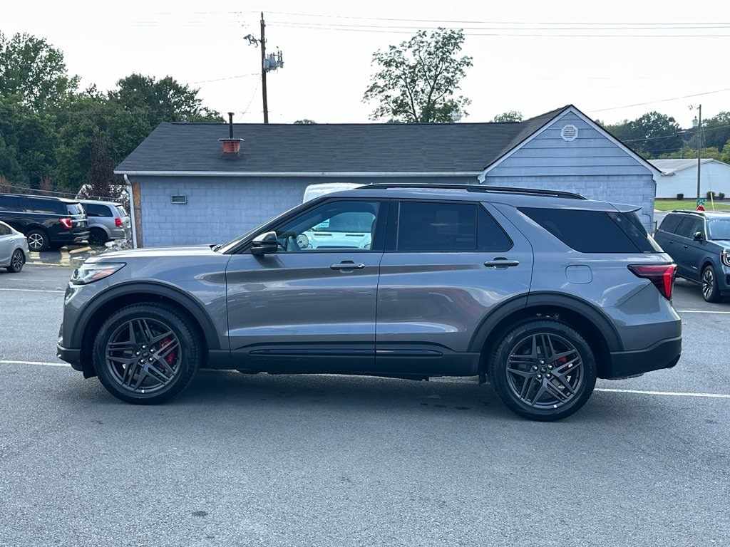 New 2026 Ford Explorer ST SUV