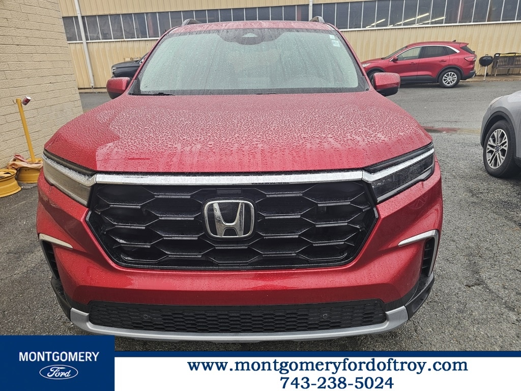 2024 Honda Pilot Touring's photo