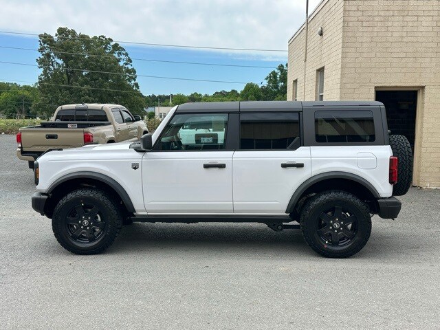 2025 Ford Bronco Big Bend photo 3