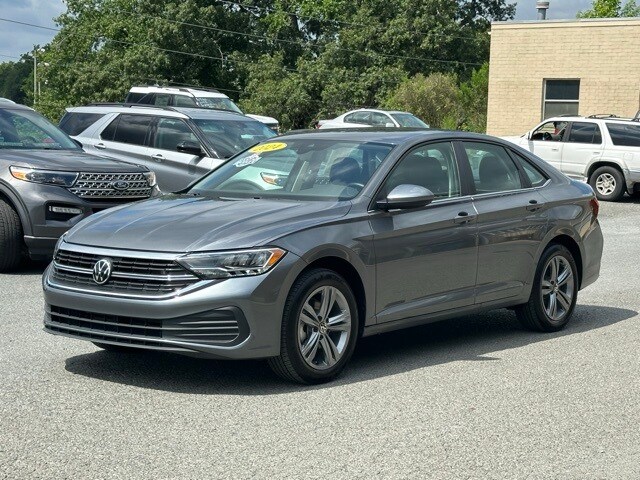 2024 Volkswagen Jetta 1.5T SE photo 2