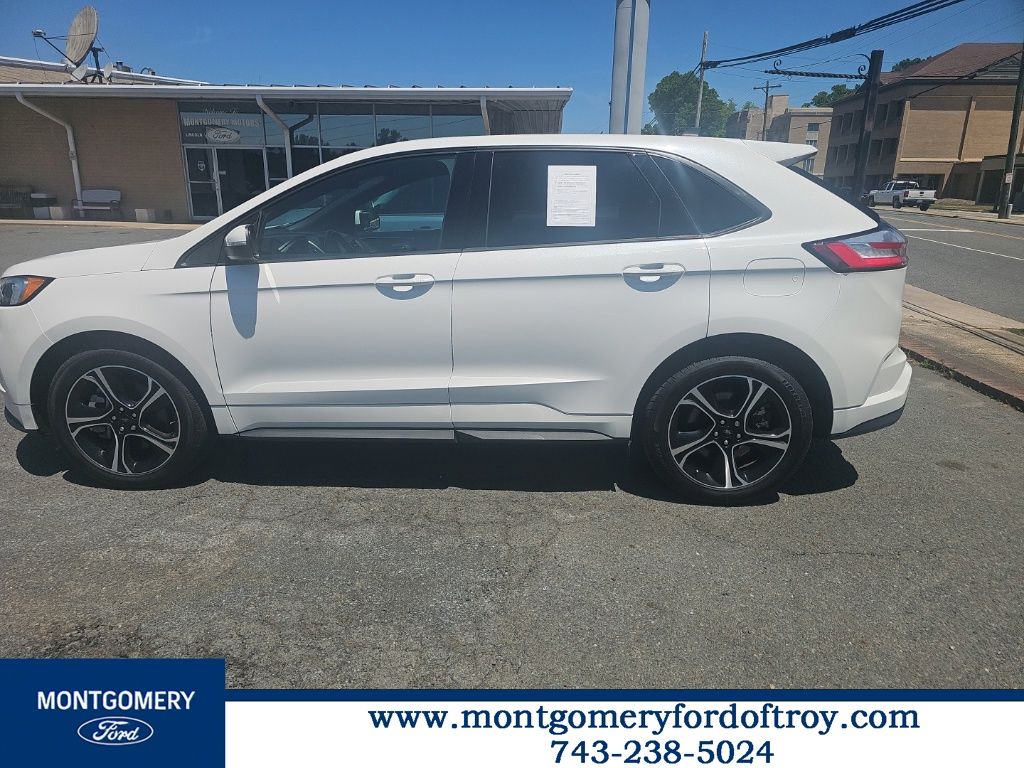 2023 Ford Edge