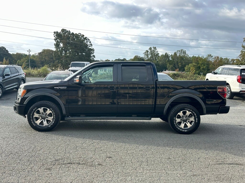 2011 Ford F-150 FX4 photo 3