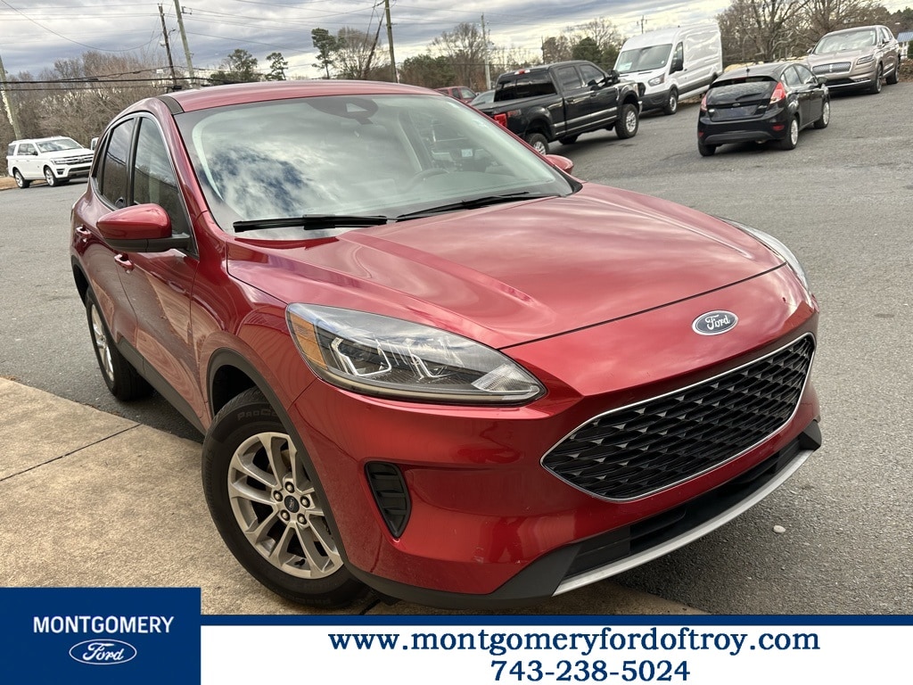 2021 Ford Escape SE's photo