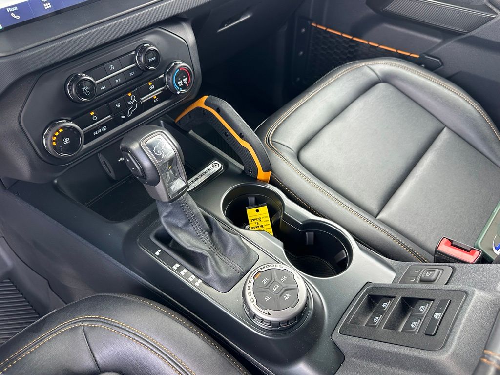 2024 Ford Bronco 4-Door Badlands - Photo 32