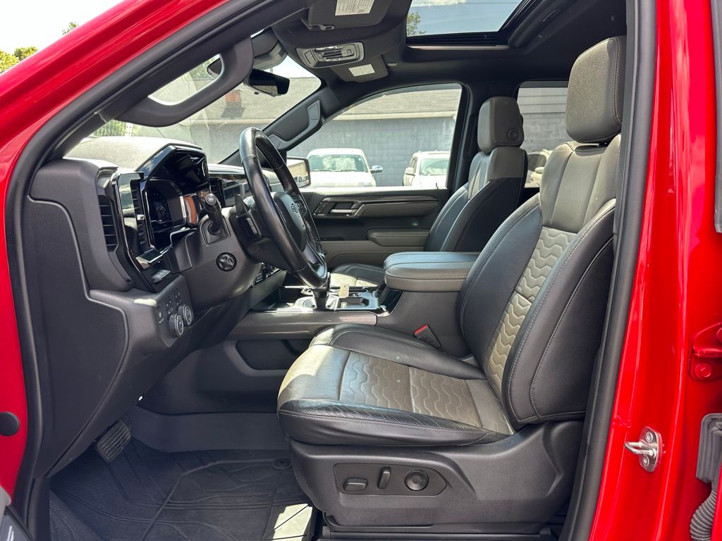 2023 Chevrolet Silverado 1500 ZR2 - Photo 11
