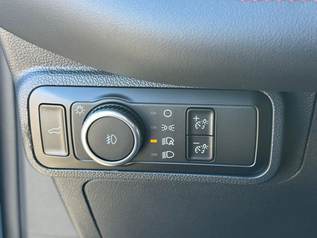 2026 Ford Explorer ST - Photo 30