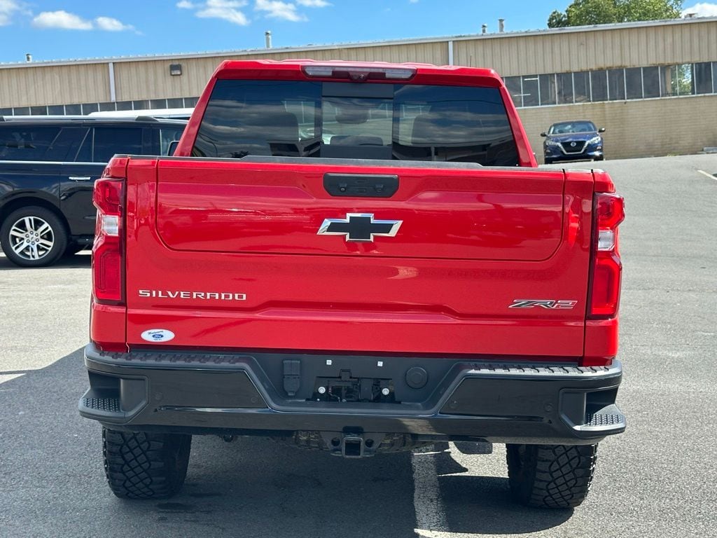 2023 Chevrolet Silverado 1500 ZR2 - Photo 7