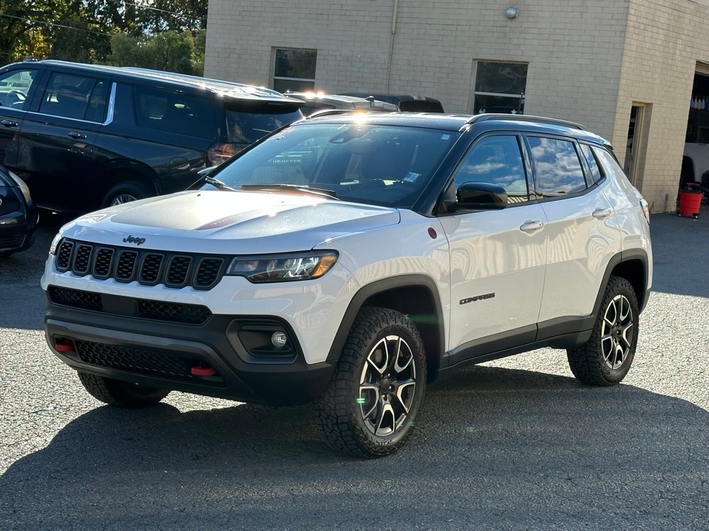 Used 2024 Jeep Compass Trailhawk SUV