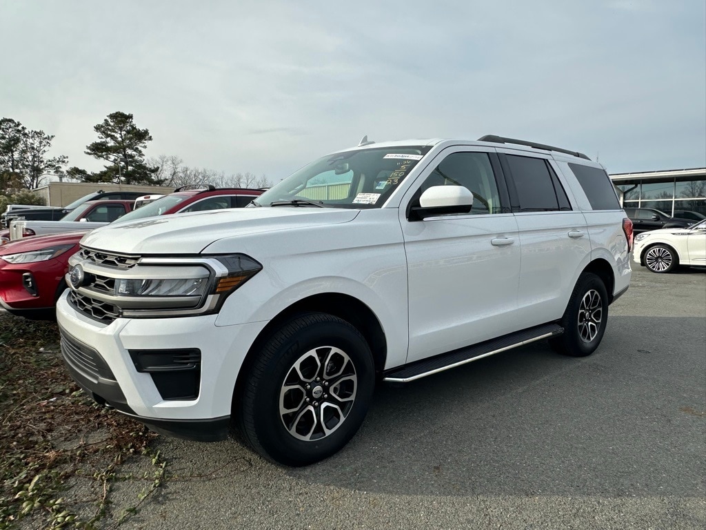 Used 2023 Ford Expedition XLT SUV