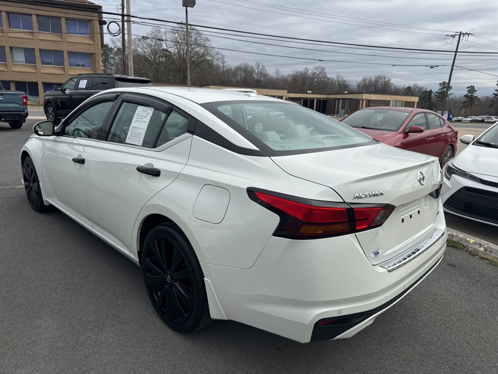 Used 2021 Nissan Altima 2.5 Platinum Sedan