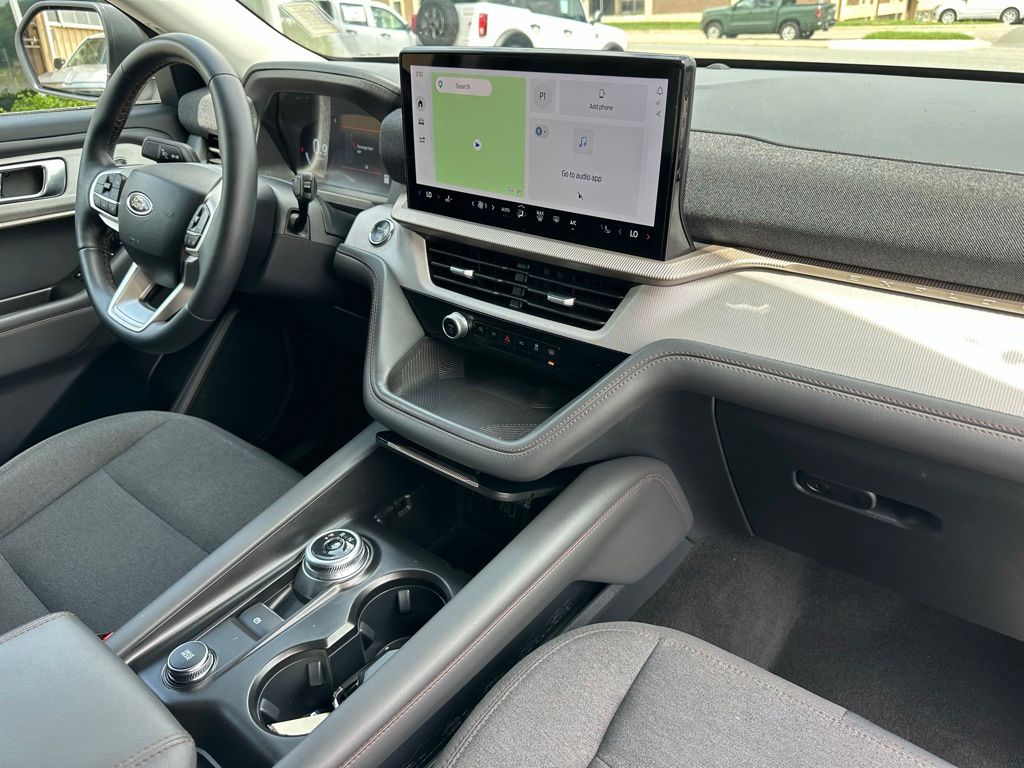 2025 Ford Explorer Active - Photo 18