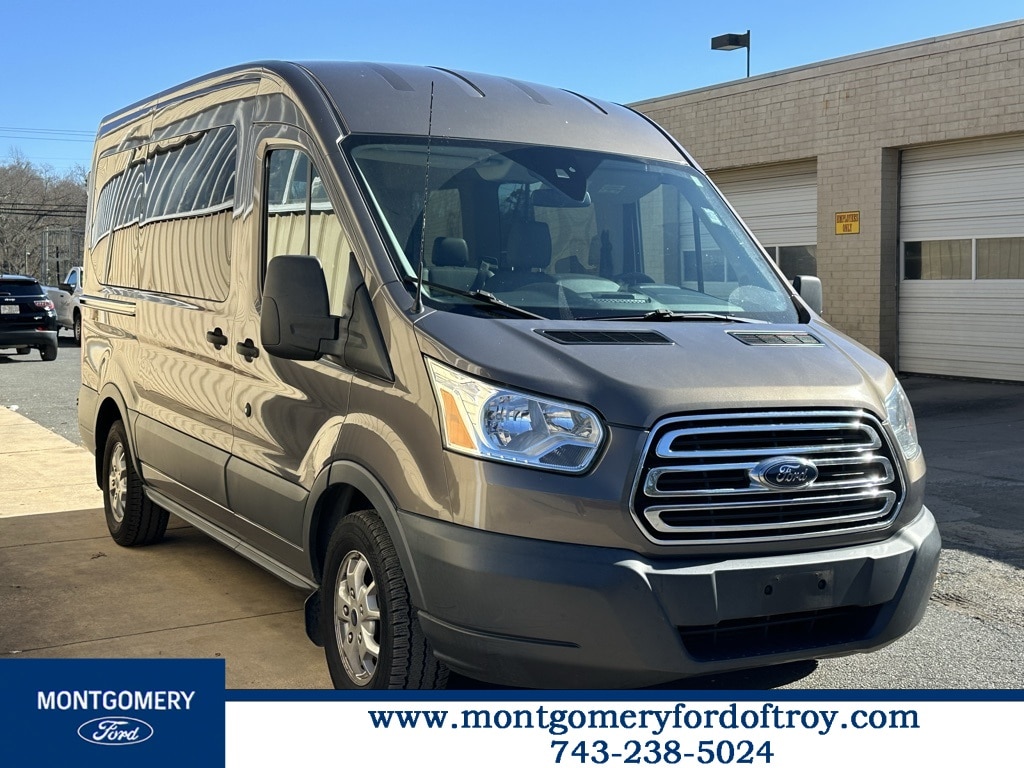 2015 Ford Transit XLT's photo