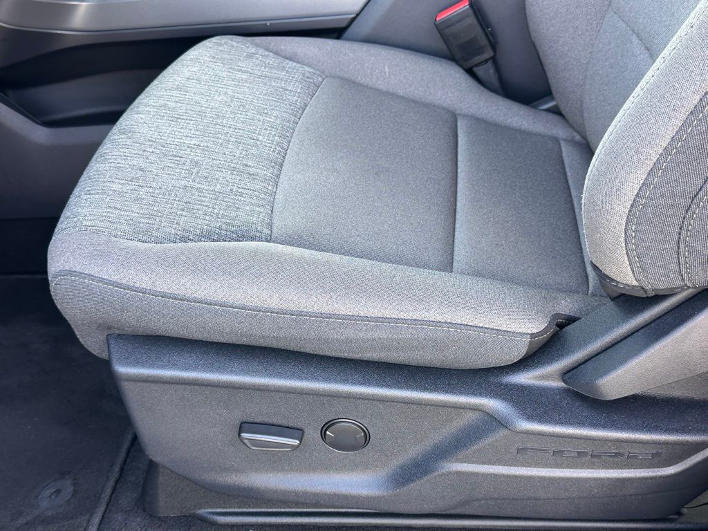 2024 Ford F-150 XLT - Photo 15