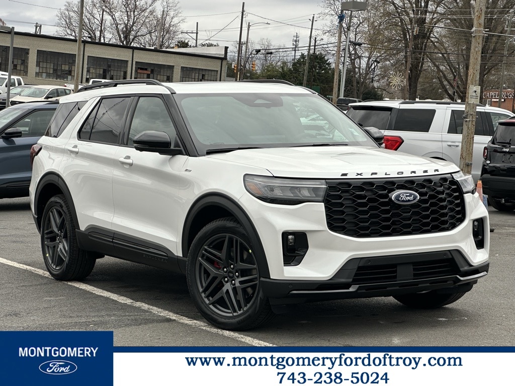 2026 Ford Explorer ST-LINE's photo