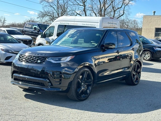 Used 2024 Land Rover Discovery Dynamic SE with VIN SALRL4EU8R2489291 for sale in Troy, NC