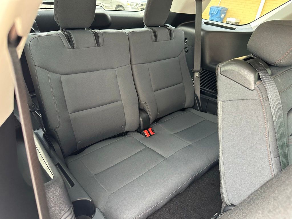 2025 Ford Explorer Active - Photo 22