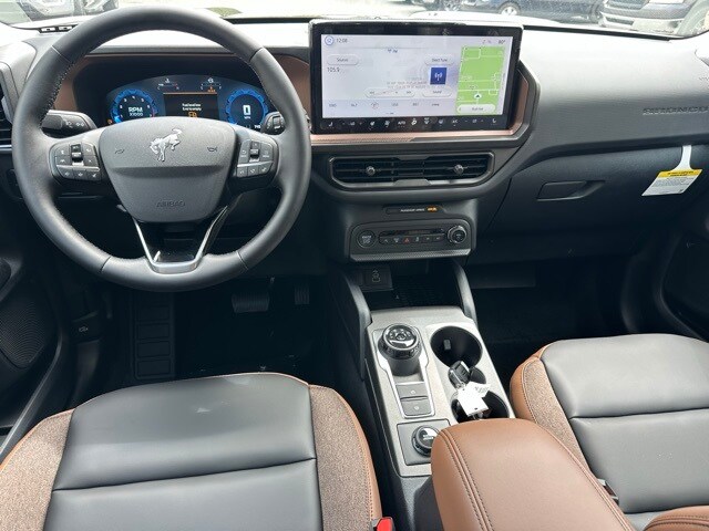 2025 Ford Bronco Sport Outer Banks photo 4