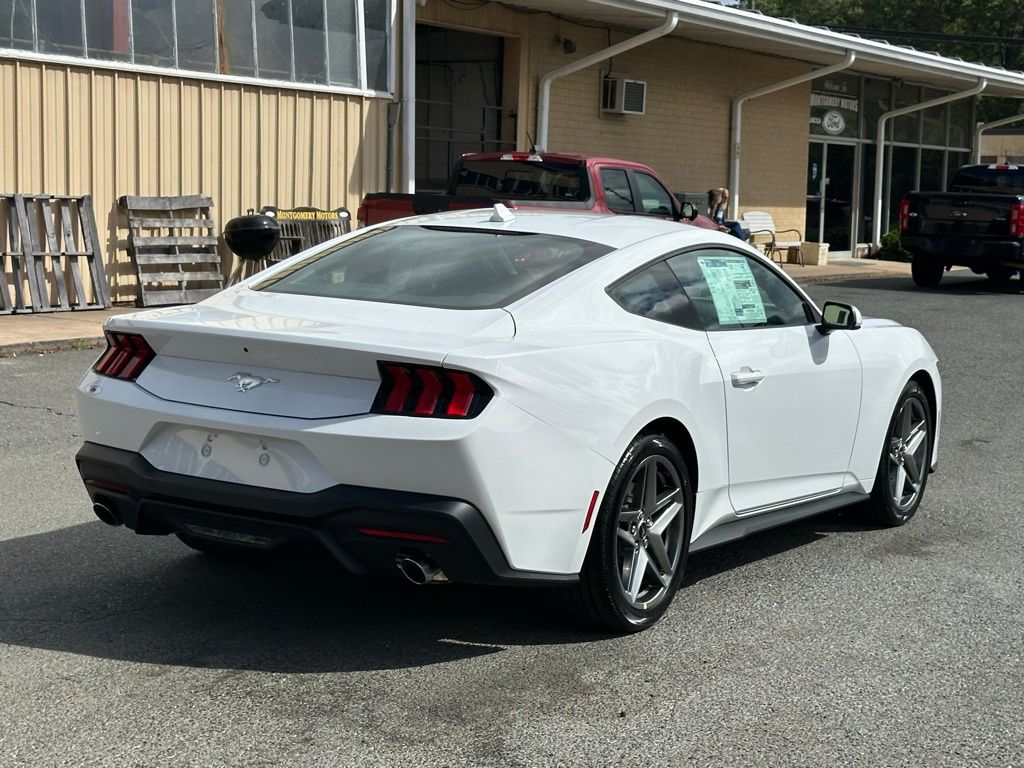 2025 Ford Mustang EcoBoost Fastback - Photo 8