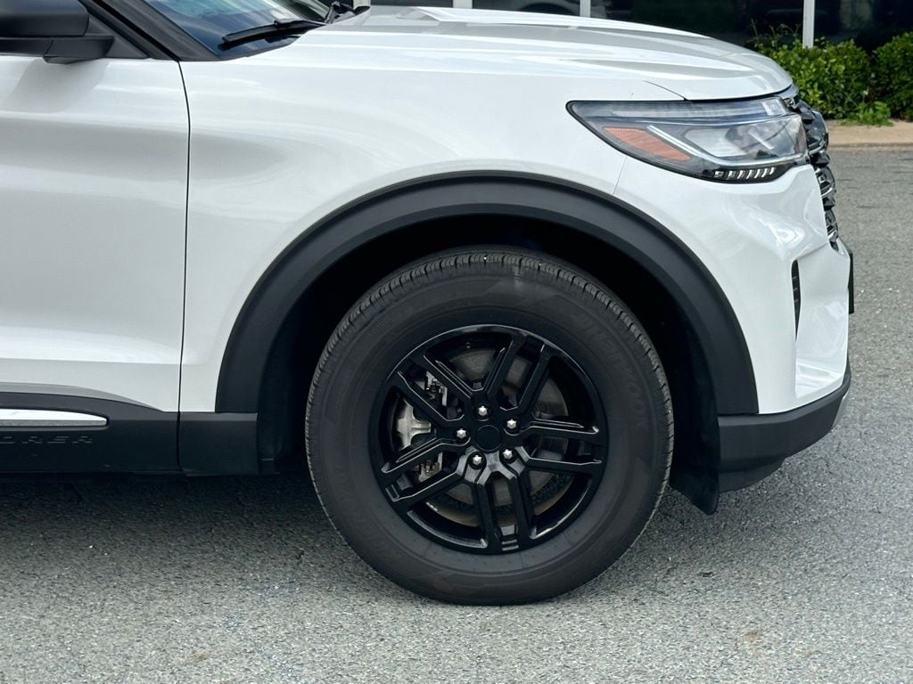 2025 Ford Explorer Active - Photo 45