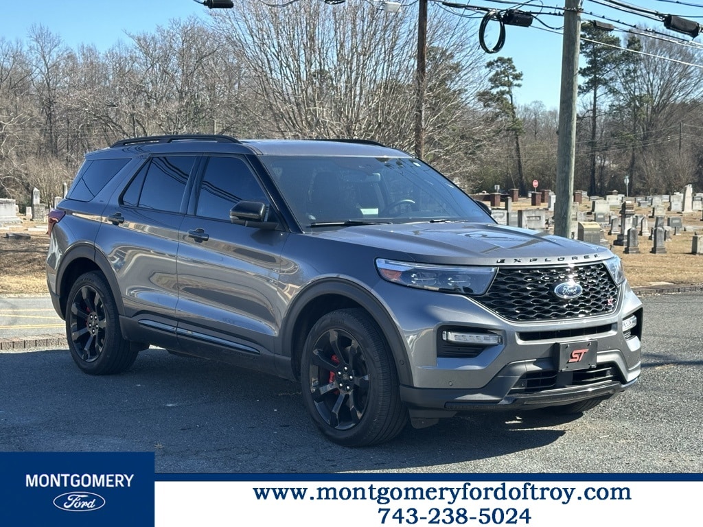 2023 Ford Explorer SUV 