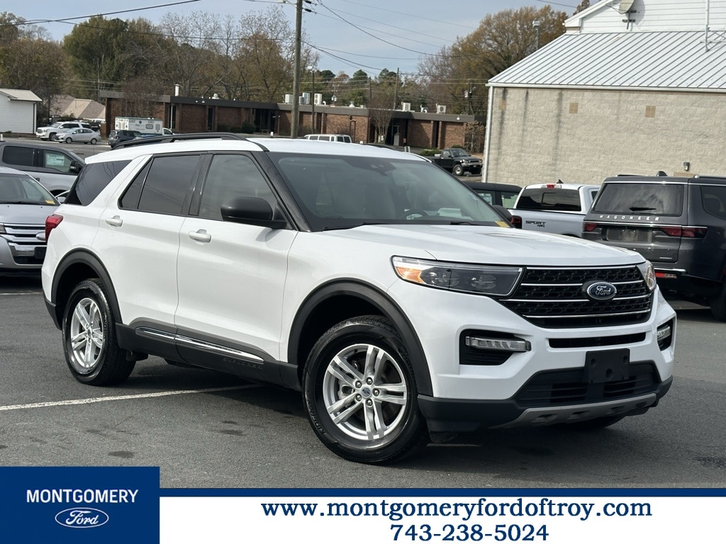 2023 Ford Explorer XLT's photo