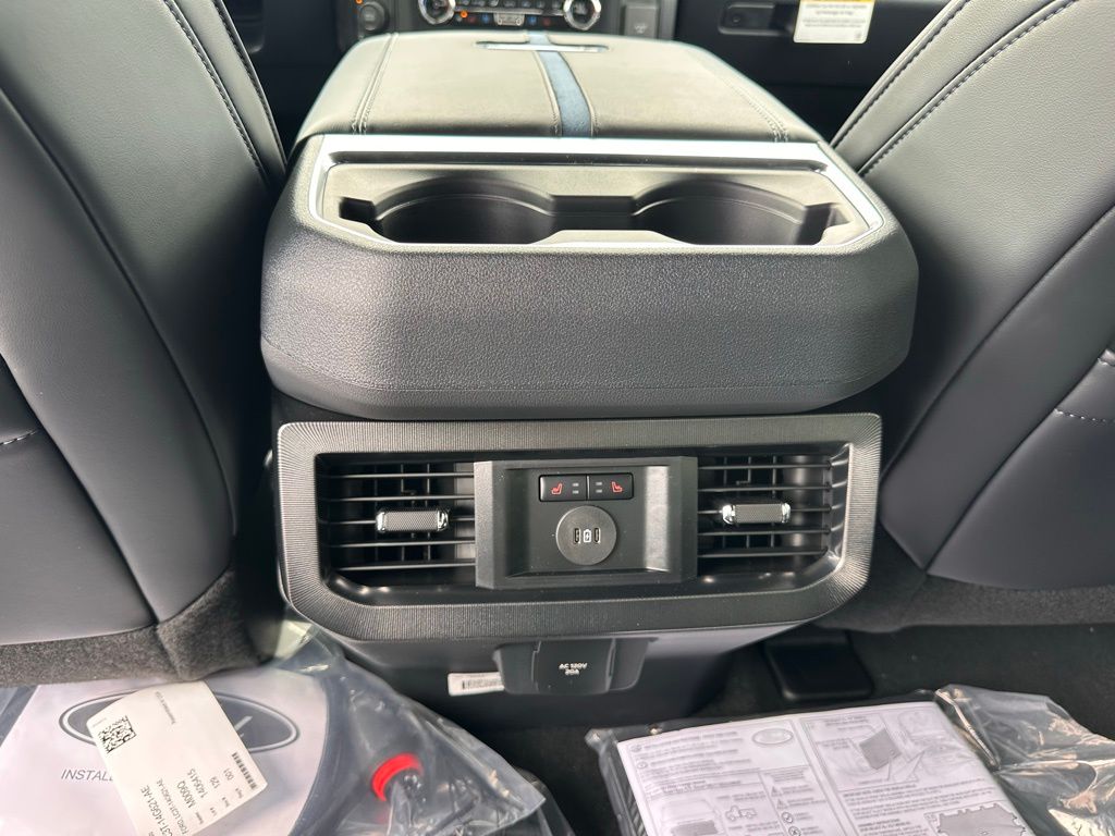 2026 Ford F-250 Super Duty Platinum - Photo 26