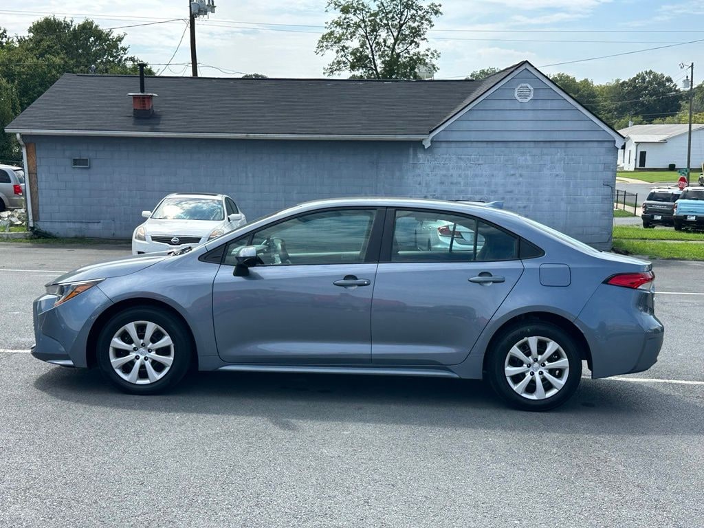 Used 2024 Toyota Corolla LE Sedan