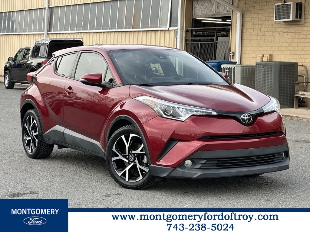 2018 Toyota C-HR XLE's photo