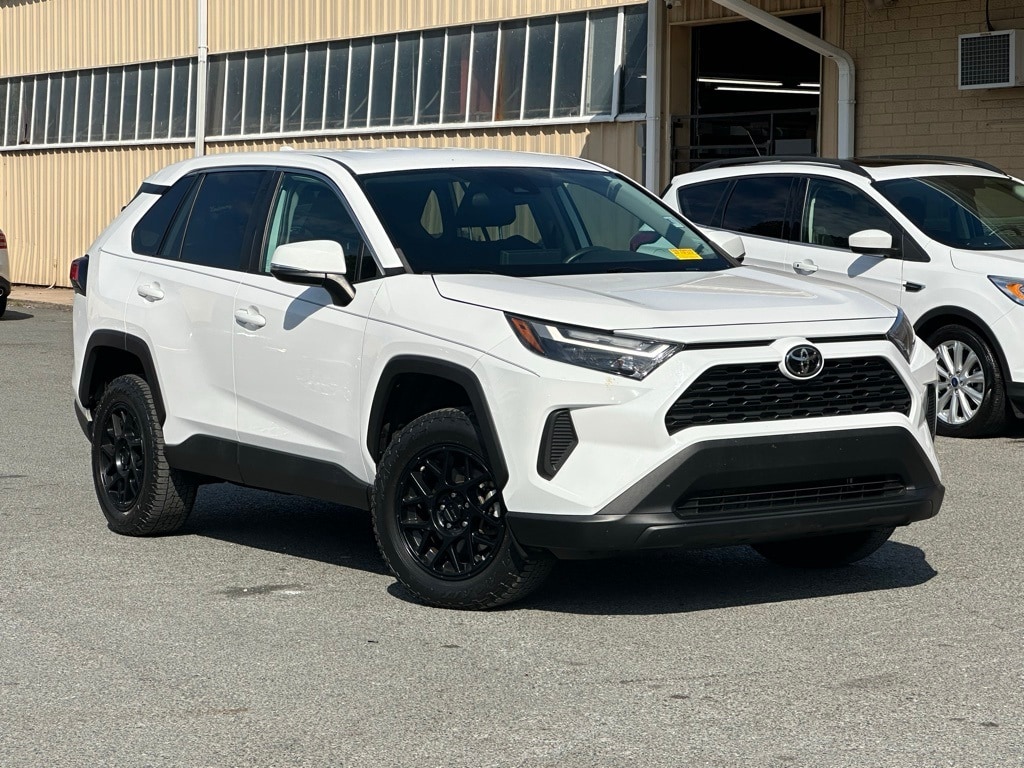 Used 2023 Toyota RAV4 LE SUV