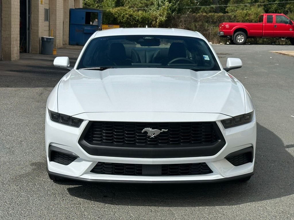 2025 Ford Mustang EcoBoost Fastback - Photo 10