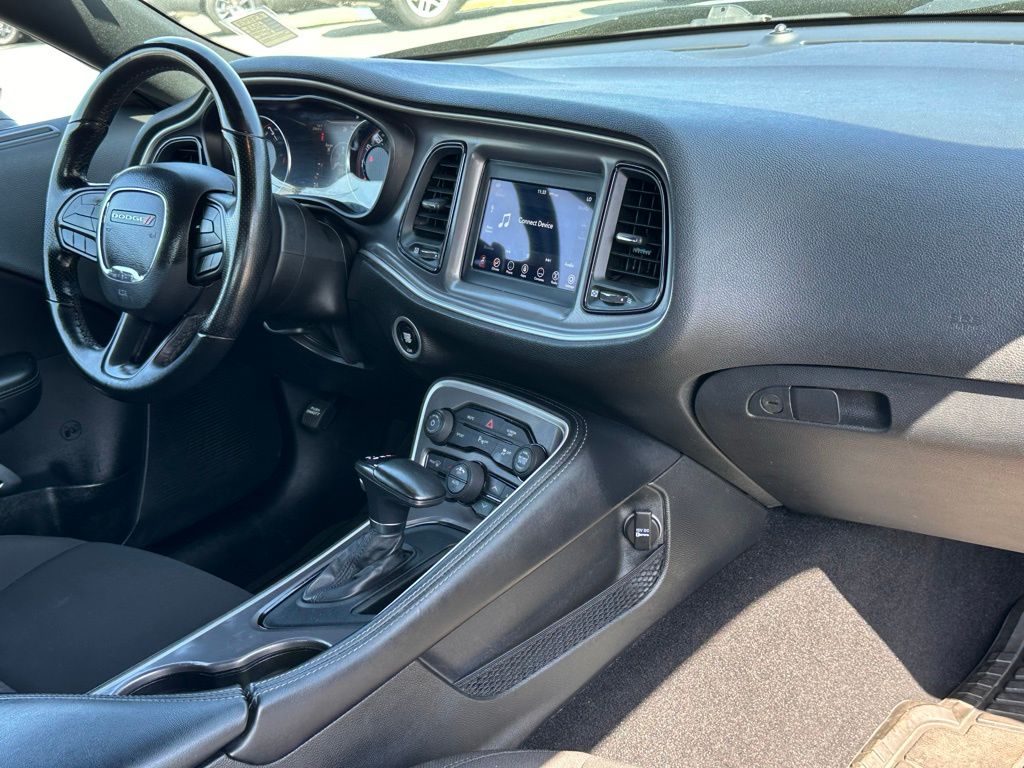 2022 Dodge Challenger GT - Photo 16