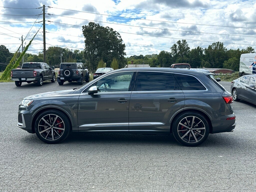 2022 Audi SQ7 Premium Plus photo 2
