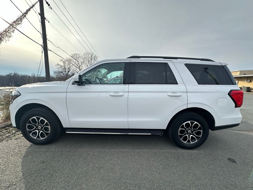 Used 2023 Ford Expedition XLT SUV