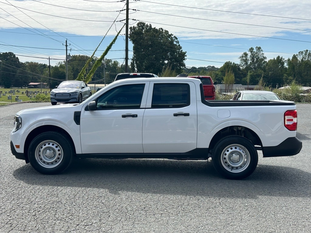 New 2025 Ford Maverick XL Truck