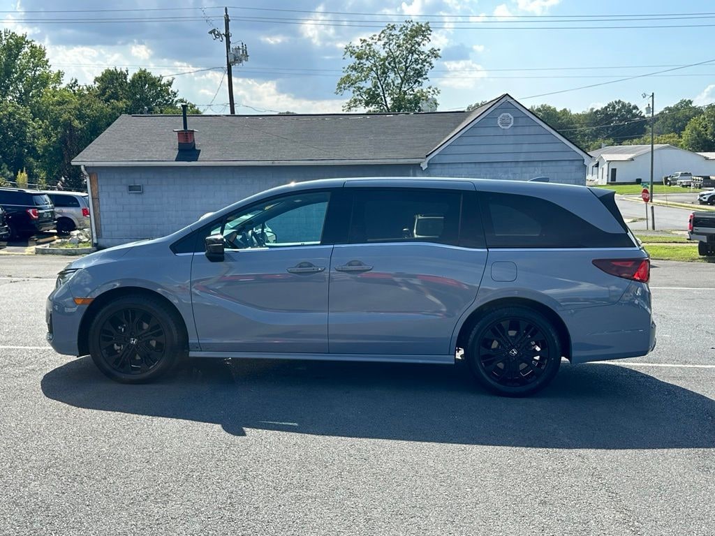 Used 2025 Honda Odyssey Sport-L Passenger Van