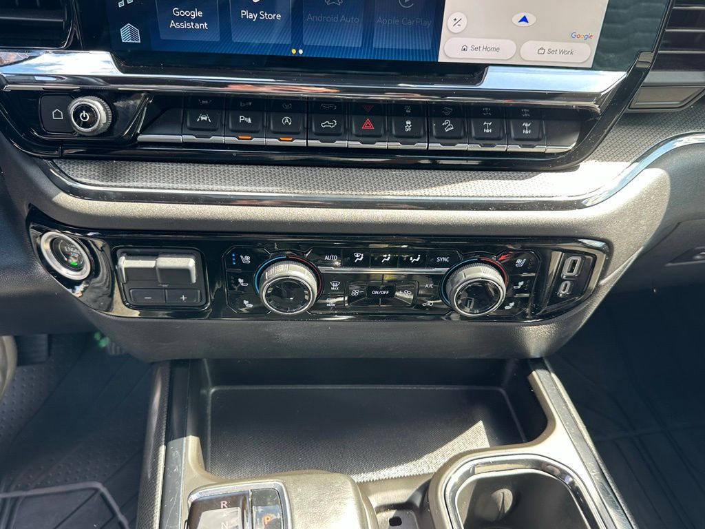 2023 Chevrolet Silverado 1500 ZR2 - Photo 30