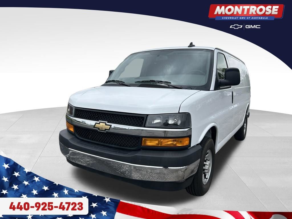 2024 Chevrolet Express 2500 Work Van HD's photo